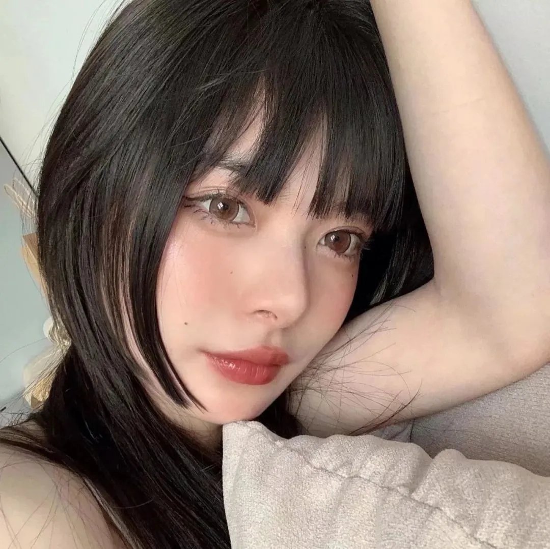 圈养的妇女